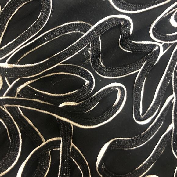 Sue Wong Black and White Ribbon Swirl Dress Size 4 - Picture 11 of 11